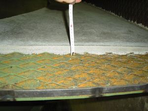 Detail antiabrazivní výstelky z materiálu Tribet